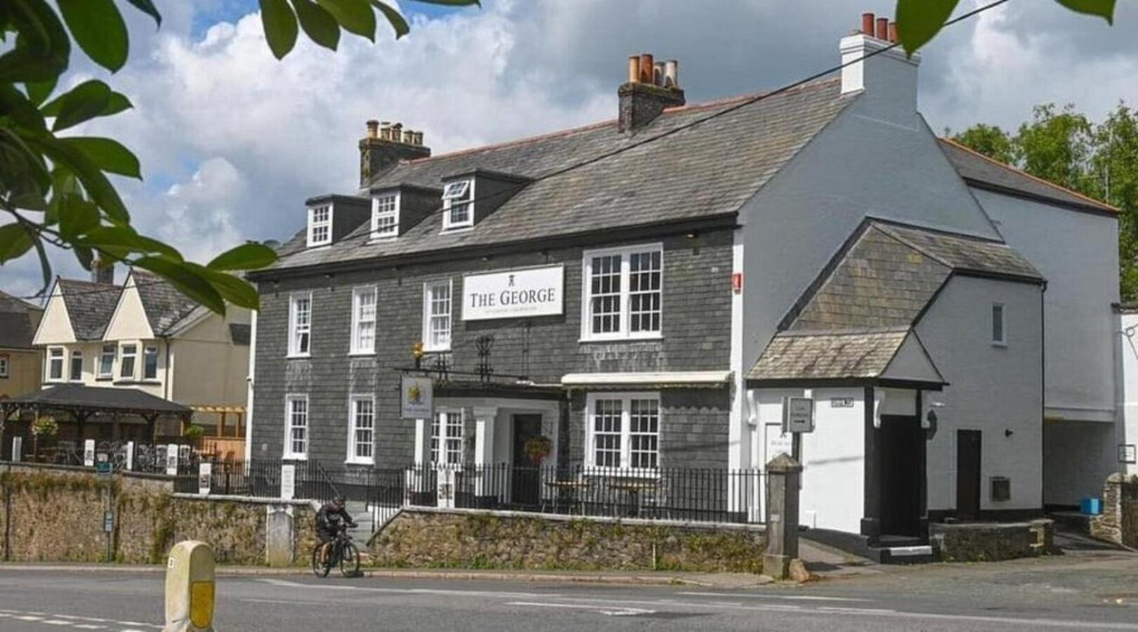 The George Inn Plympton Плаймаут Экстерьер фото